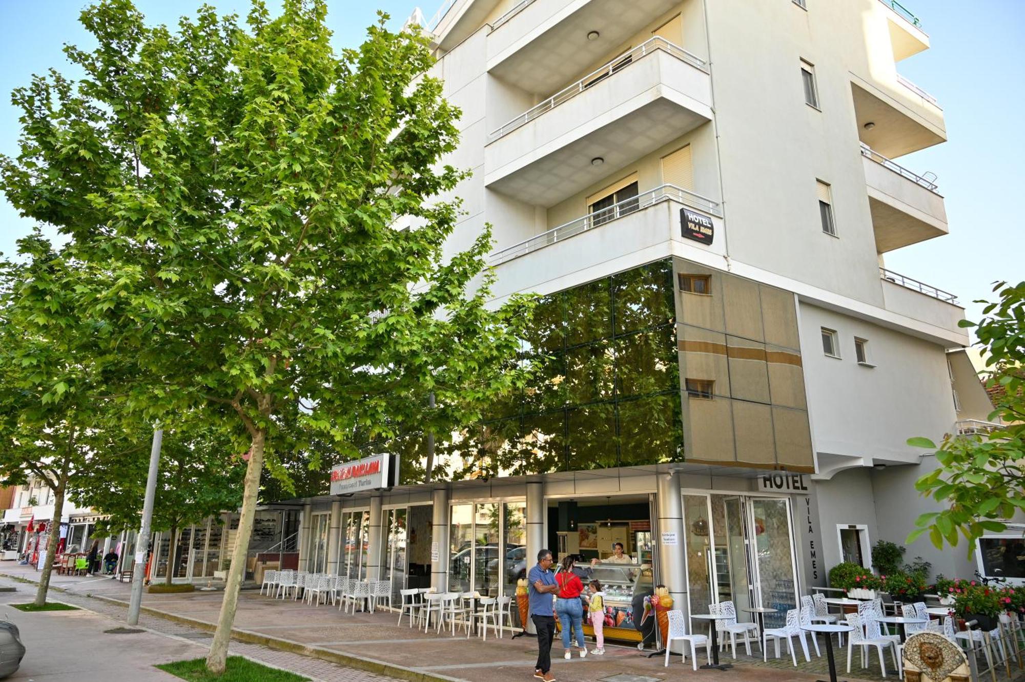 Hotel Vila Emes Durres Exterior photo